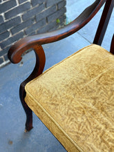 Load image into Gallery viewer, Antique Eastlake Bench Settee