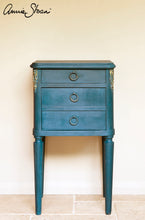 Load image into Gallery viewer, Aubusson Blue - Chalk Paint® by Annie Sloan
