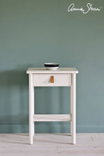 Load image into Gallery viewer, Old White - Chalk Paint® by Annie Sloan