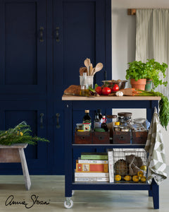 Oxford Navy - Chalk Paint® by Annie Sloan