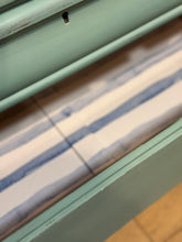 Load image into Gallery viewer, Antique 5 drawer Dresser