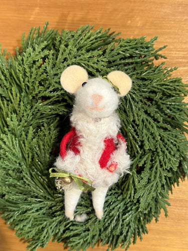 Wool felt Santa Mouse