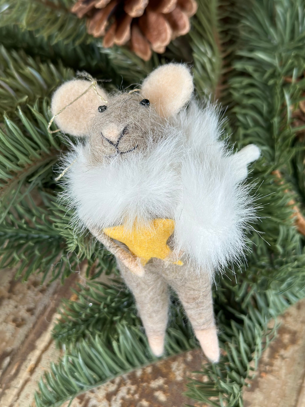Wool Felt Mouse White Fur Star