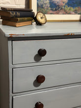Load image into Gallery viewer, Antique Pine Dresser