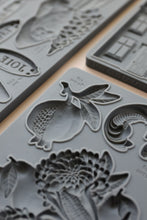 Load image into Gallery viewer, Cornucopias
Mould | 6” x 10”