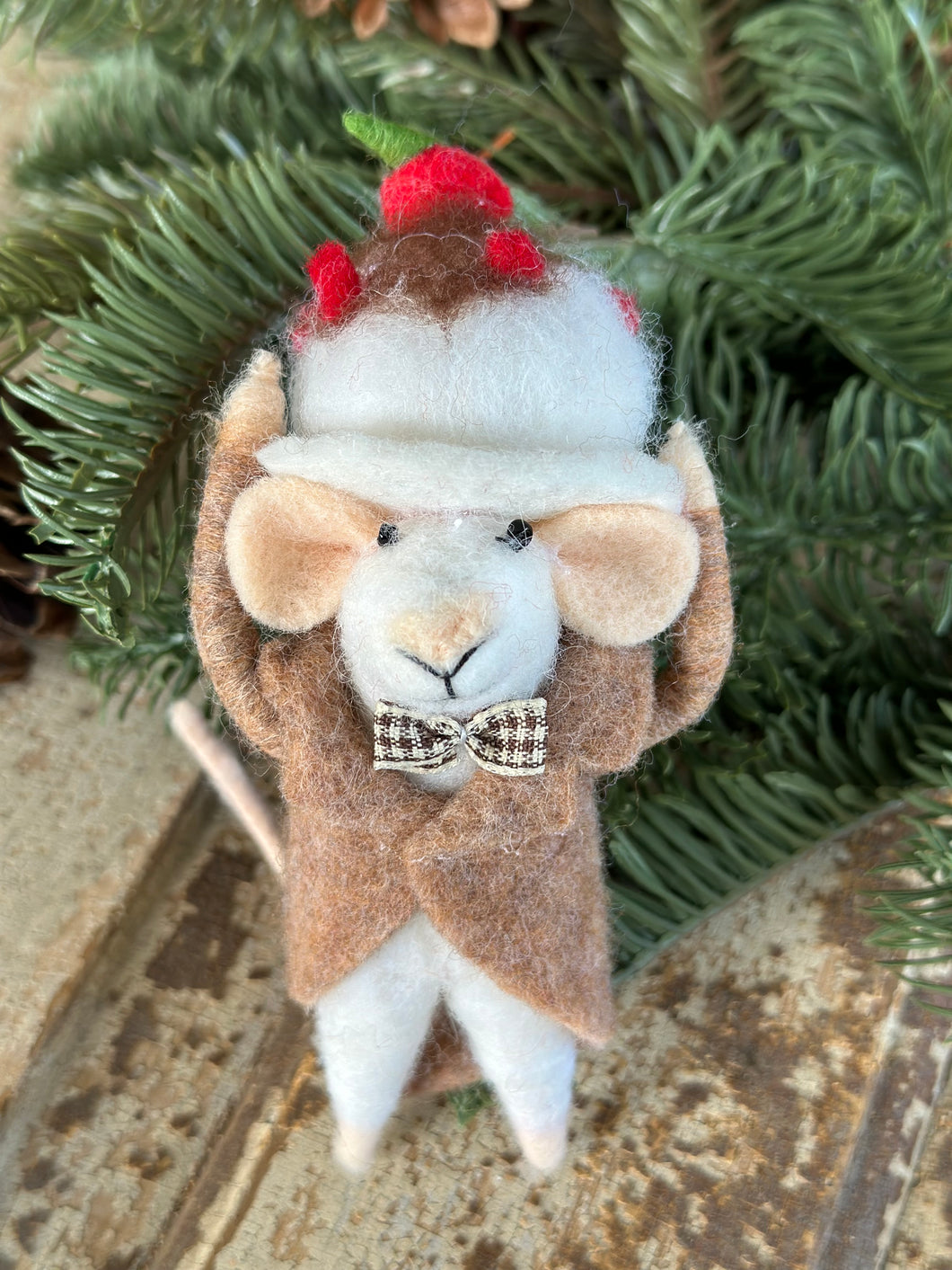 Wool felt Mouse Bow Tie Cake Hat