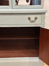 Load image into Gallery viewer, Vintage Mahogany China Cabinet