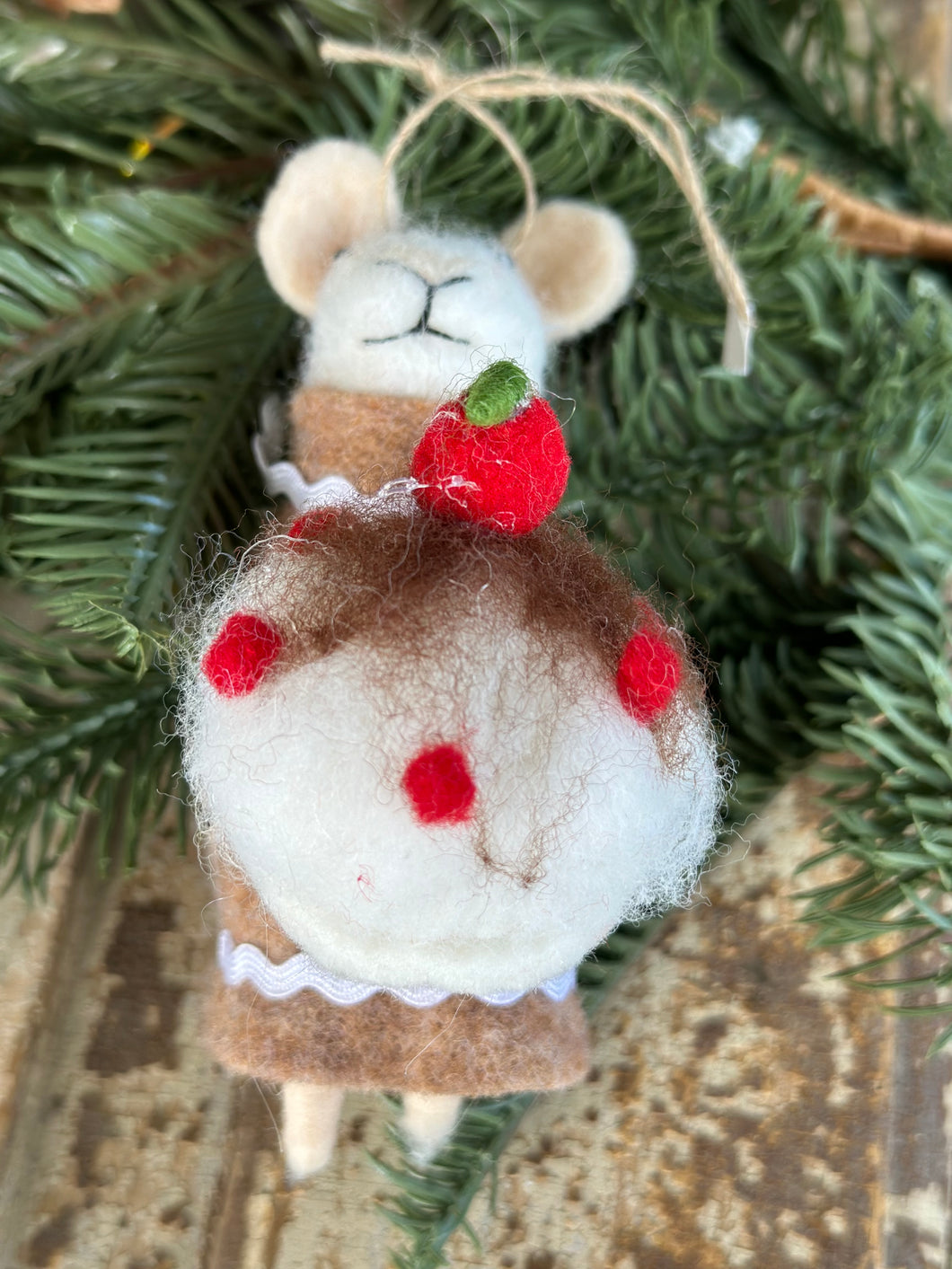Wool Felt Mouse holding a Cake