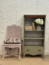 Load image into Gallery viewer, Small Vintage Bookcase