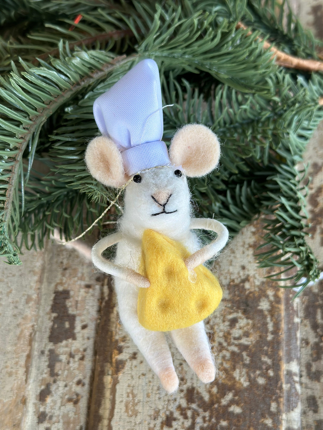 Wool Felt Mouse with Cheese