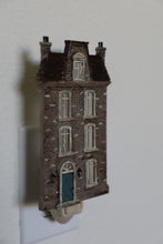 Load image into Gallery viewer, Old Colchester Road
Mould | 6” x 10”