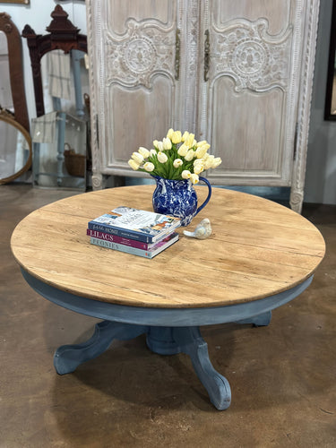 Round Oak Coastal Coffee Table