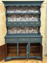 Load image into Gallery viewer, Ethan Allen 2 Piece Hutch