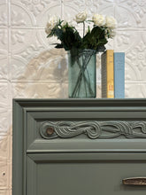 Load image into Gallery viewer, MCM Thomasville 5 drawer chest
