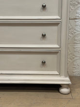 Load image into Gallery viewer, Drexel Heritage Chest of Drawers