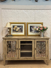 Load image into Gallery viewer, Hooker Sanctuary Console Buffett