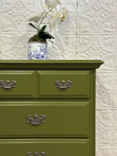 Load image into Gallery viewer, Dixie 4 Drawer Chest