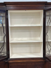 Load image into Gallery viewer, Stunning Mahogany Breakfront China Cabinet