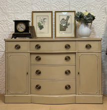 Load image into Gallery viewer, Vintage Drexel Buffet Sideboard