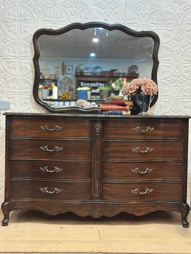 Vintage Bassett French Provincial Dresser