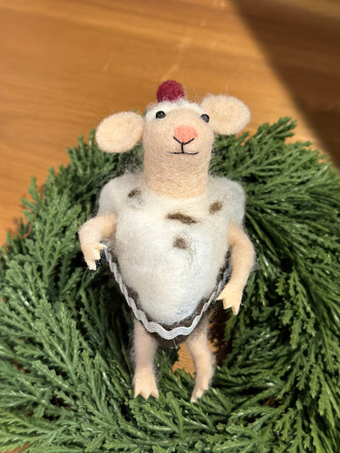 Wool felt Mouse chocolate pie