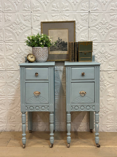 Pair of Vintage Nightstands