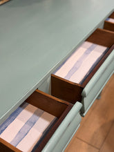 Load image into Gallery viewer, Antique 5 drawer Dresser