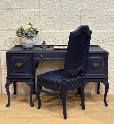 French writing desk with Chair