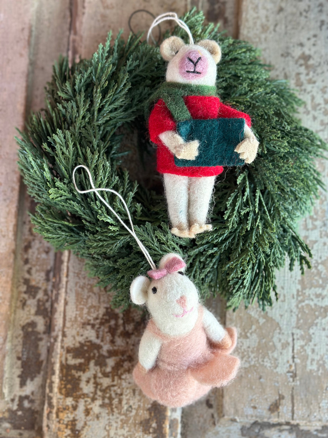 Friendsheep Millie and Nelson Mouse Pair