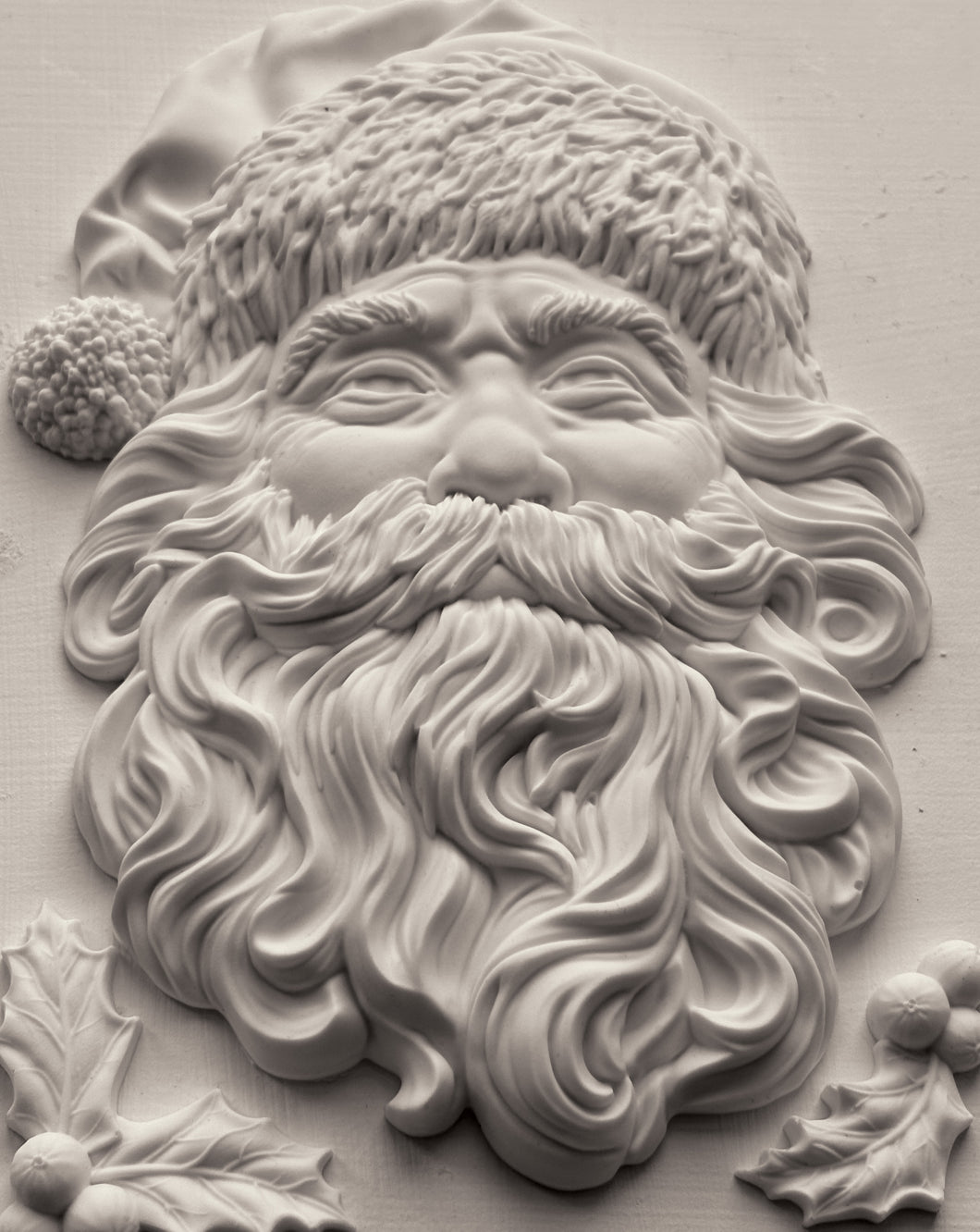 IOD Saint Nick 5 x 7 Mould