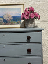 Load image into Gallery viewer, Antique Pine Dresser