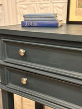Load image into Gallery viewer, Drexel Heritage Console Nightstand Table