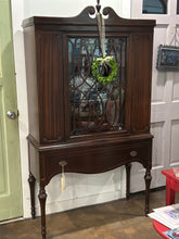 Load image into Gallery viewer, 1940’s Petite Federal Style China Cabinet