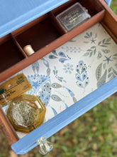 Load image into Gallery viewer, Antique drop leaf sewing table