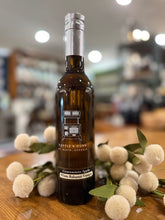 Load image into Gallery viewer, Gravenstein Apple White Balsamic Vinegar