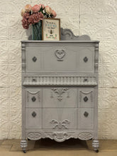 Load image into Gallery viewer, Stunning Antique Chest of Drawers
