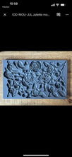 Load image into Gallery viewer, IOD 6x10 Juliette Roses Mould