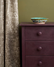 Load image into Gallery viewer, Tyrian Plum - Chalk Paint® by Annie Sloan